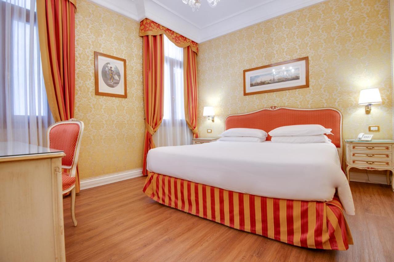 Hotel Antiche Figure Венеция Екстериор снимка