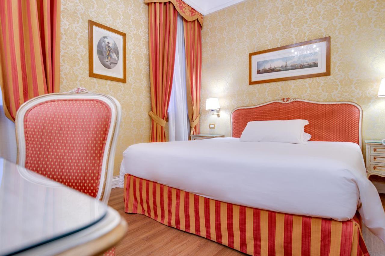 Hotel Antiche Figure Венеция Екстериор снимка