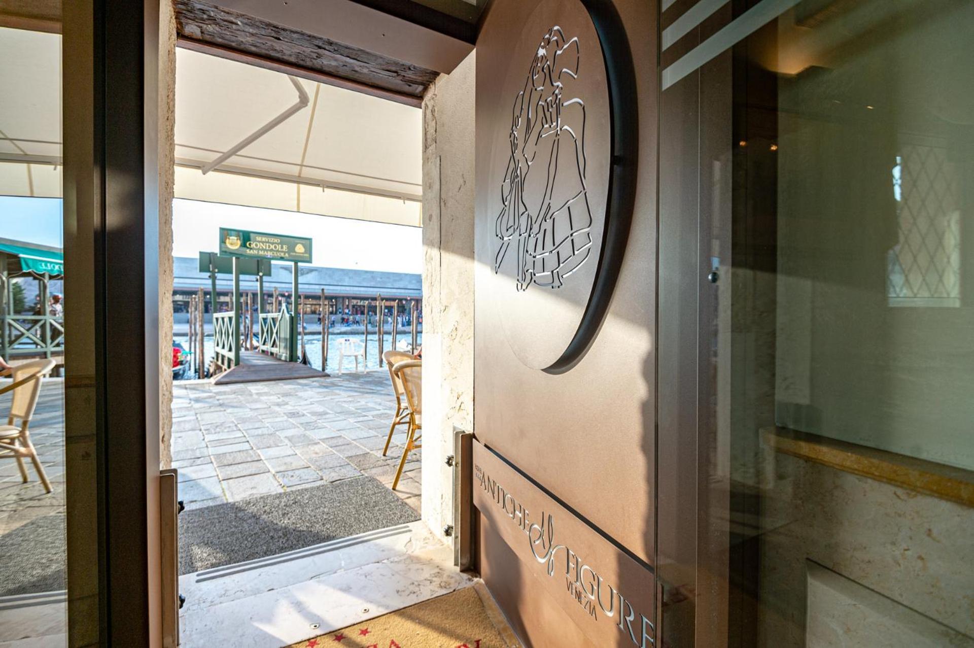 Hotel Antiche Figure Венеция Екстериор снимка