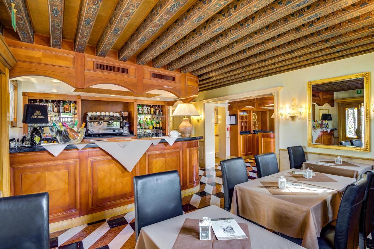 Hotel Antiche Figure Венеция Екстериор снимка